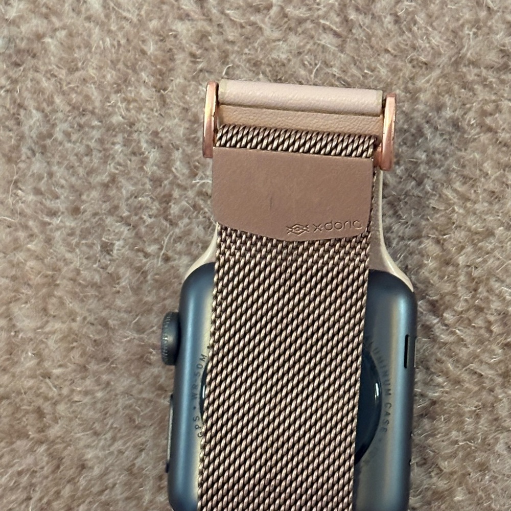 Apple Watch - Picture 4 of 6